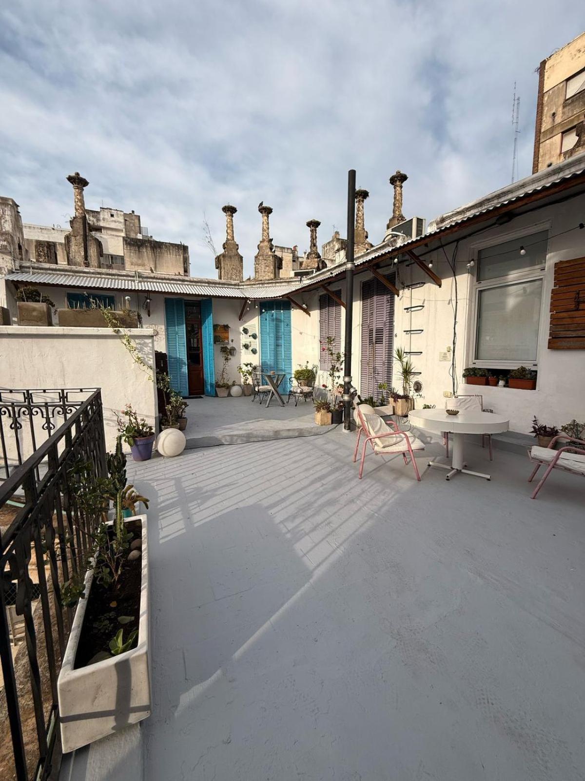 High Hostel Rosario Bagian luar foto