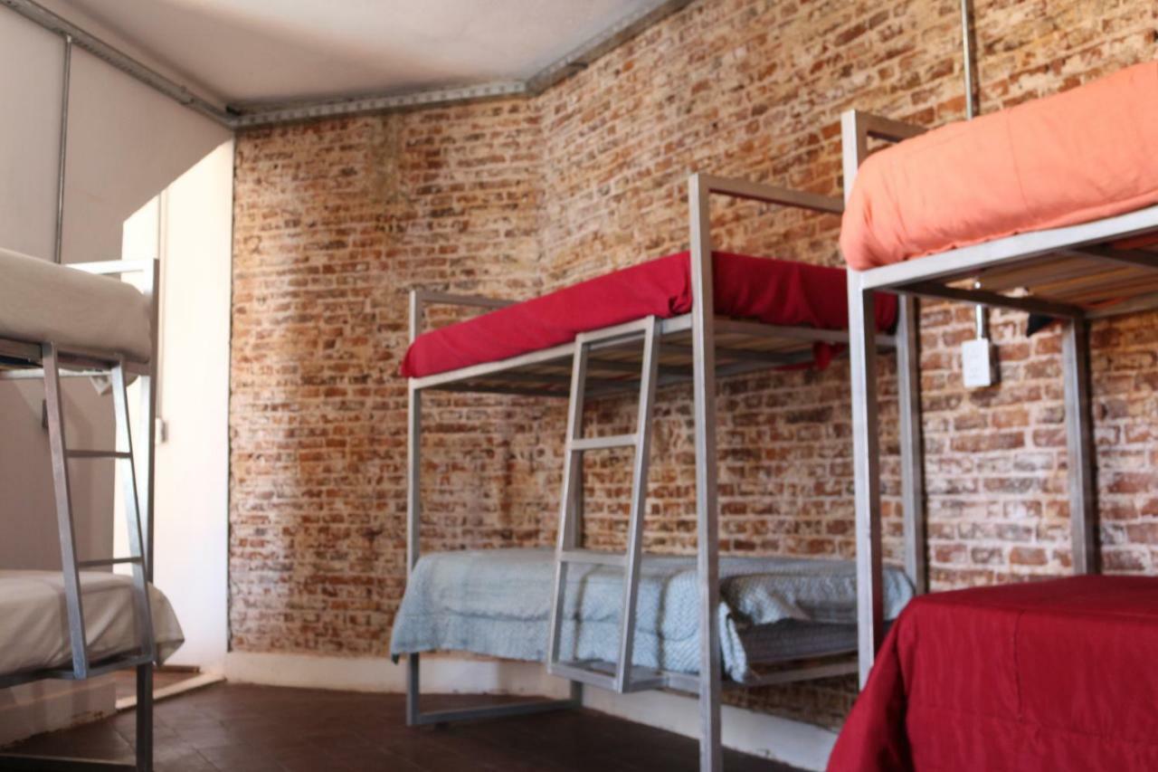 High Hostel Rosario Bagian luar foto